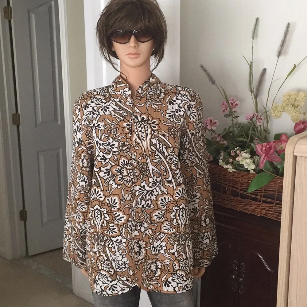 Women’s Reversible cotton open blazer paisley pattern